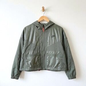 Nike Womens Windrunner Hooded Jacket Sage Green Cropped Windbreaker BV2833-326 L